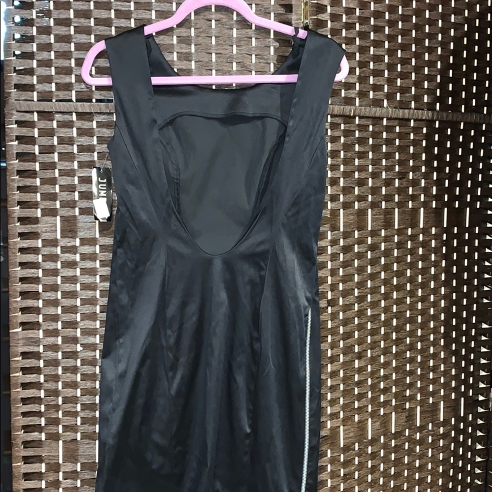 Black open back dress & trendy zipper